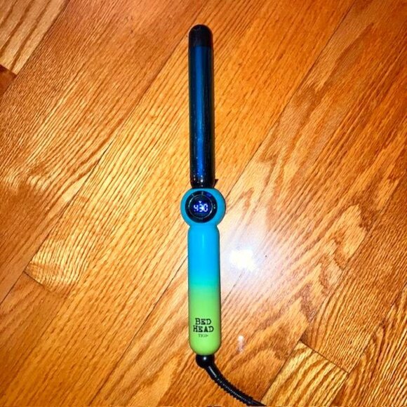 Bed Head Twirl Junkie Digital Green Blue Curling Wand Tight Curls and Waves - Picture 1 of 6